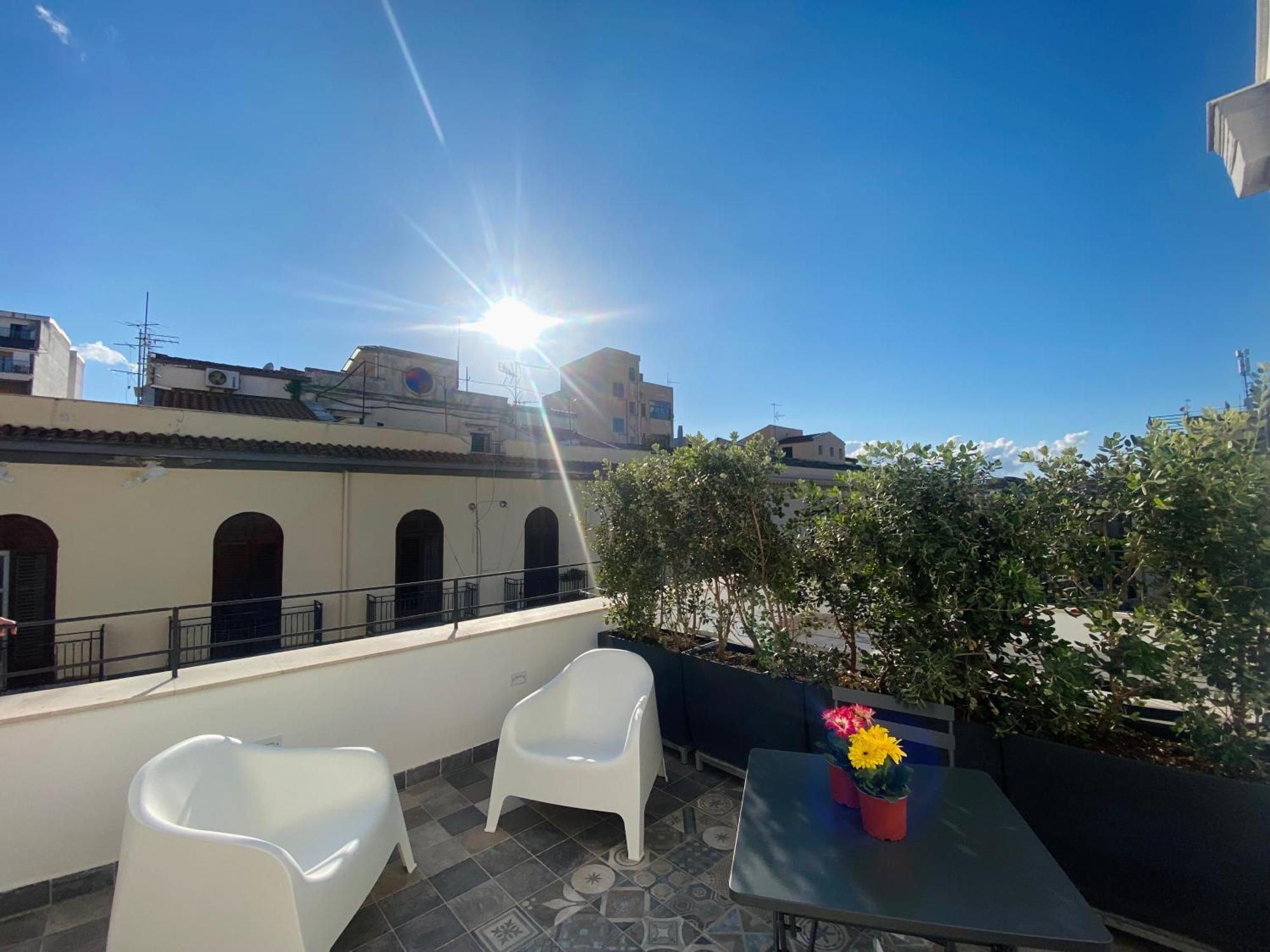 Attico Belvedere Palermo Bagian luar foto